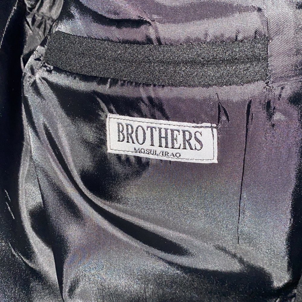 Cashmere Button Down Coat Black - Picture 6 of 6